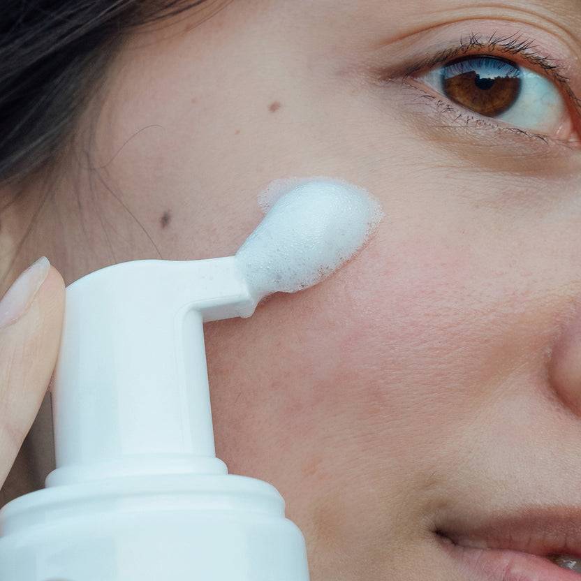 Lumene NORDIC HYDRA [LAHDE] Arctic Aqua Foaming Cleanser (15ml)