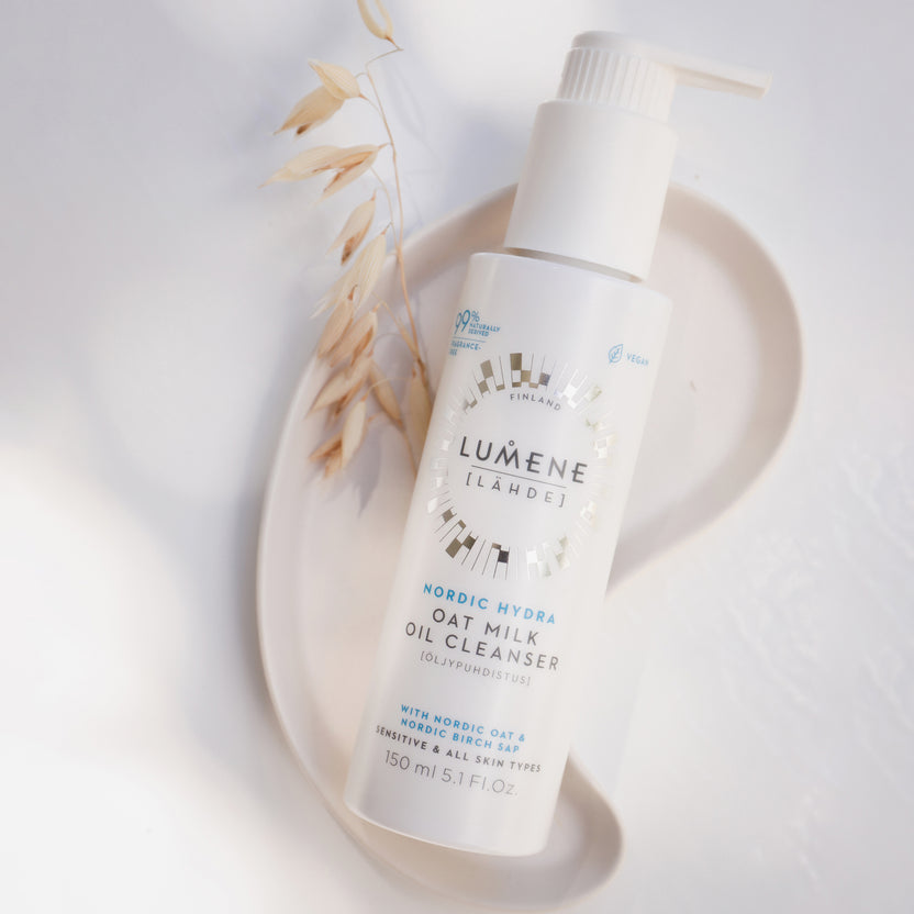 Lumene NORDIC HYDRA [LAHDE] Oat Milk Oil Cleanser (150ml)