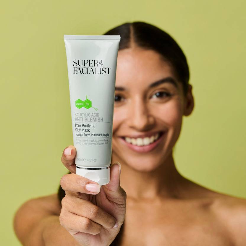Super Facialist Salicylic Acid Anti Blem Pore Purifying Clay Mask (125ml)