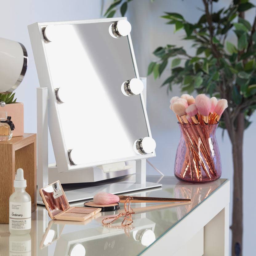 STYLPRO Glam & Groove Hollywood Blue Tooth Mirror