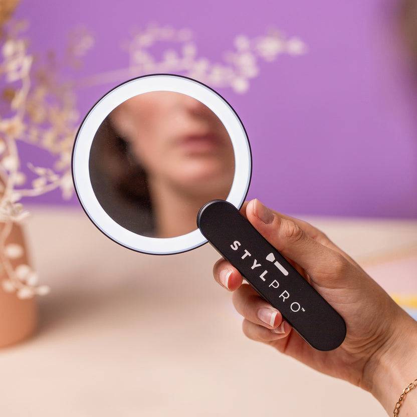 STYLPRO Twirl Me Up LED Hand Held Compact Mirror