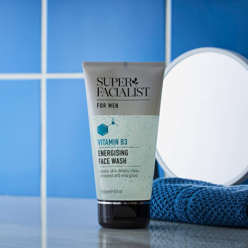 Super Facialist Men Energising Face Wash (150ml)