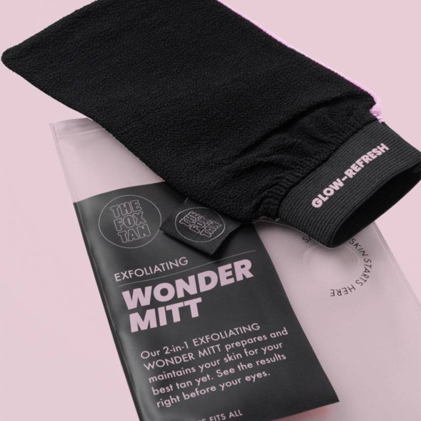 The Fox Tan Exfoliating Wonder Mitt