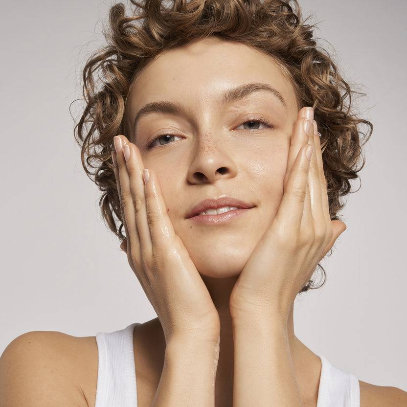 Farm Loves Face Vegan Collagen + Organic Oat Barrier & Hydro Toner (100ml)