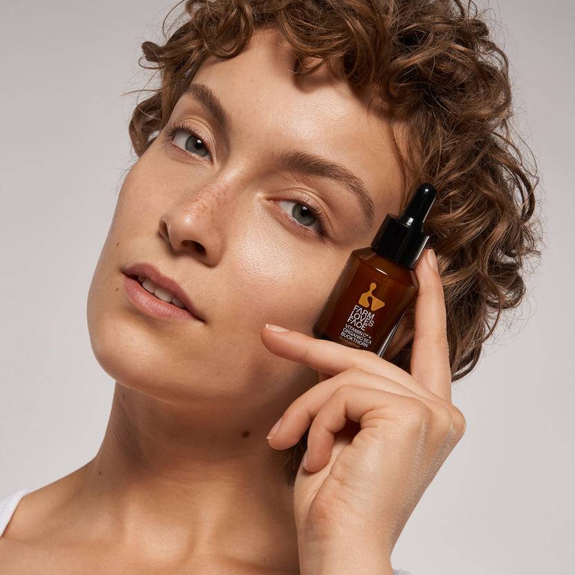 Farm Loves Face Vitamin C + Organic Sea Buckthorn Glow Serum (28ml)