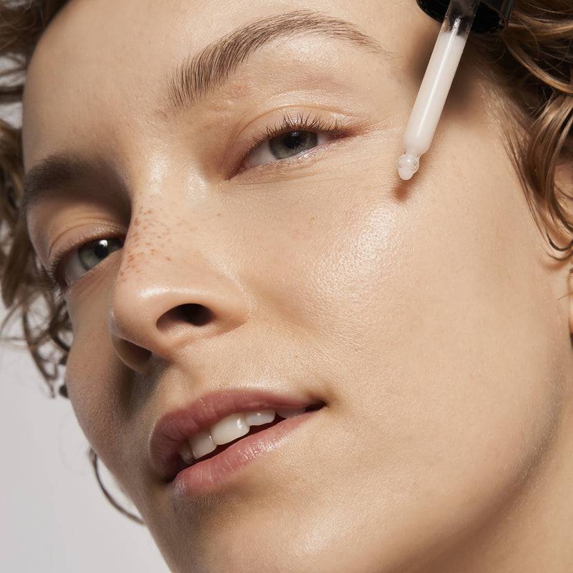 Farm Loves Face Vitamin C + Organic Sea Buckthorn Glow Serum (28ml)