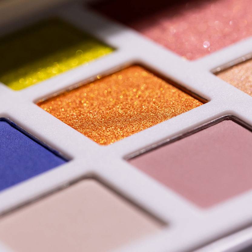 Catrice Cosmetics WHO I AM Eyeshadow & Face Palette C01 (23.8g)