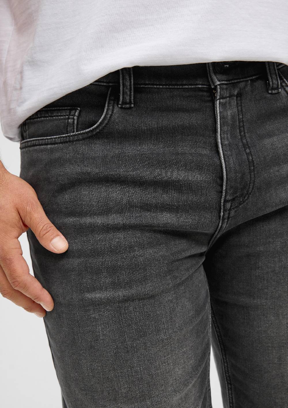 S.Oliver Bermuda Jeans Mauro / Regular Fit / Mid Rise / Straight Leg