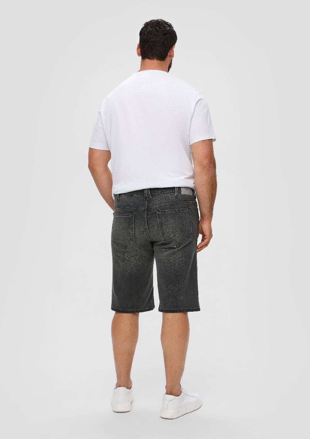 S.Oliver Bermuda Jeans Mauro / Regular Fit / Mid Rise / Straight Leg