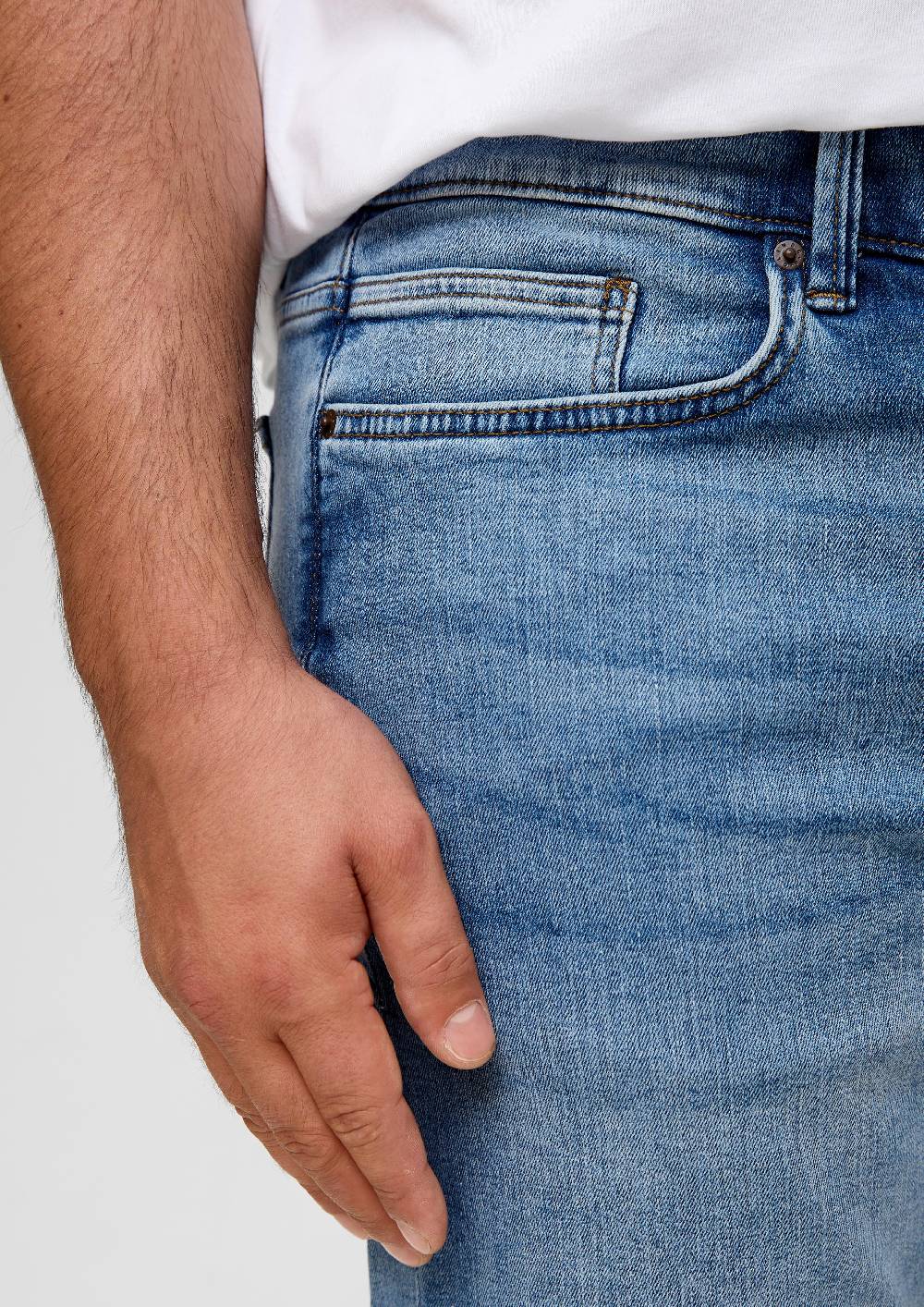 S.Oliver Jeans Casby / Relaxed Fit / Mid Rise / Straight Leg