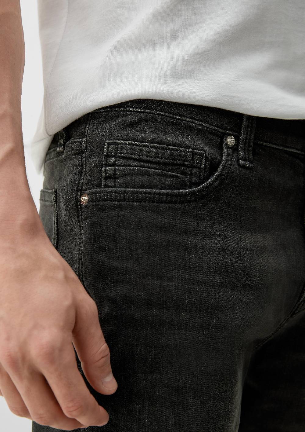 S.Oliver Jeans Keith / Slim Fit / Mid Rise / Straight Leg