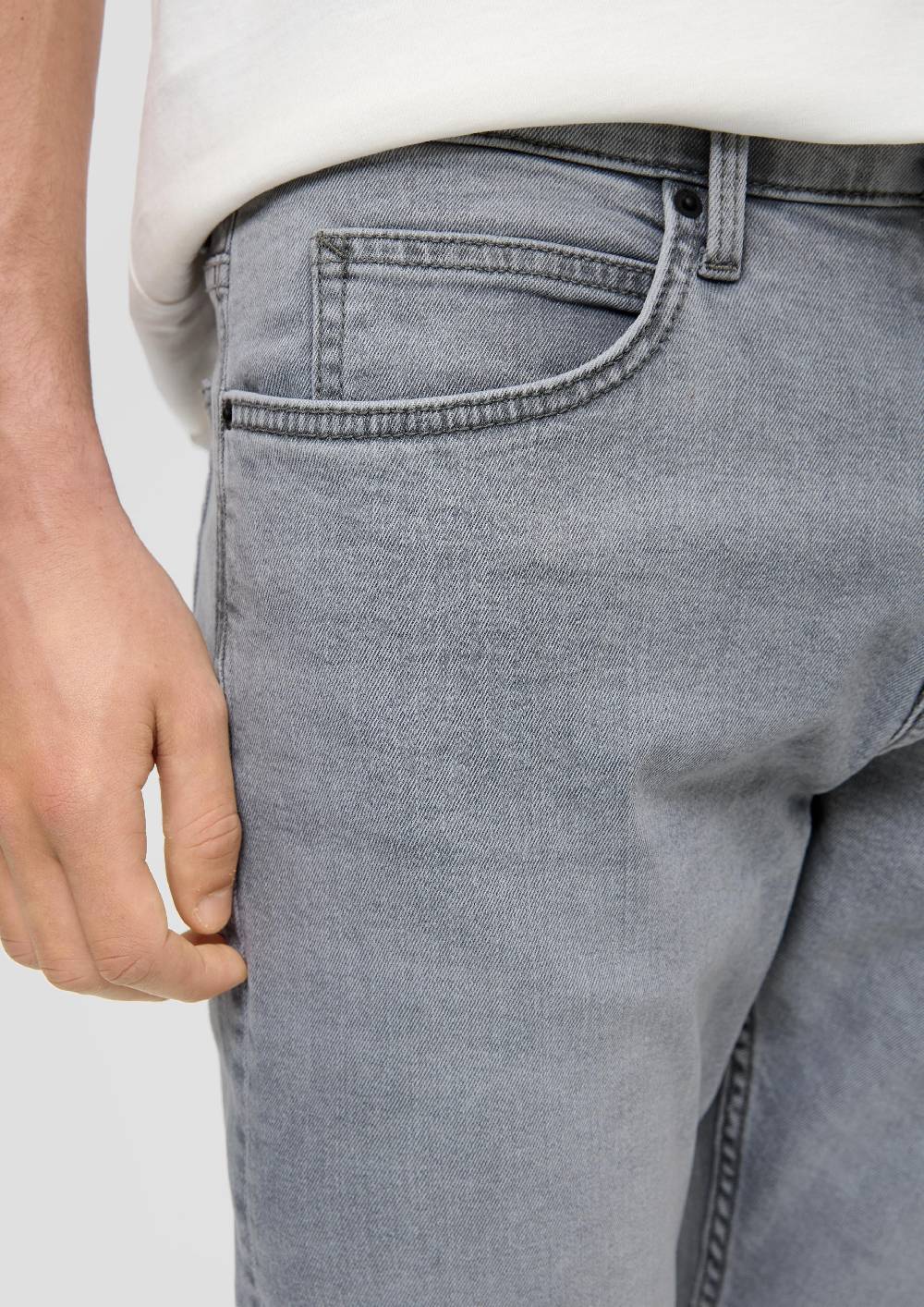 S.Oliver Jeans Shawn / Regular Fit / Mid Rise / Tapered Leg