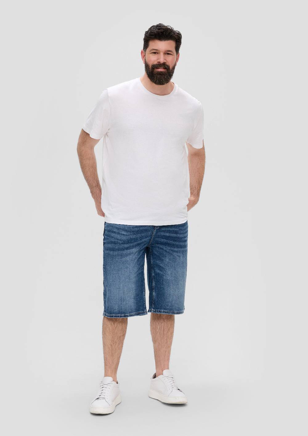 S.Oliver Jeans-Shorts / Relaxed Fit / High Rise / Straight Leg
