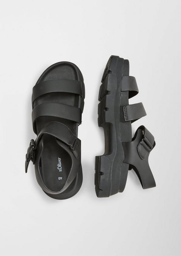 s.Oliver Chunky Sandalen