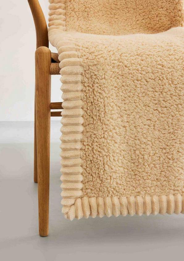 s.Oliver Decke in kuscheliger Qualität