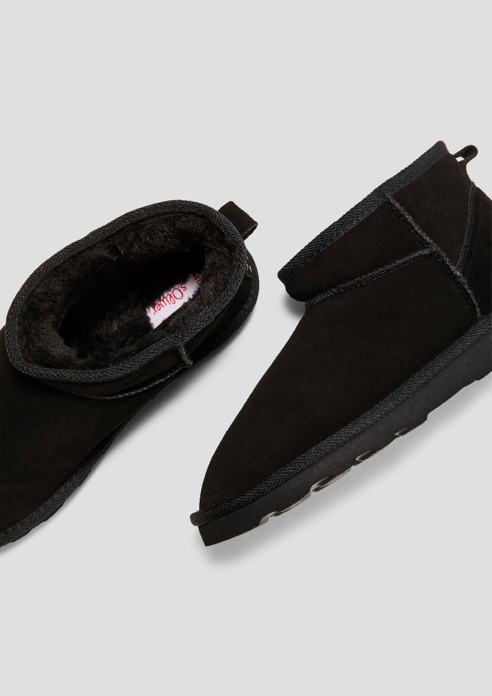 S.Oliver Flache Stiefel Aus Leder