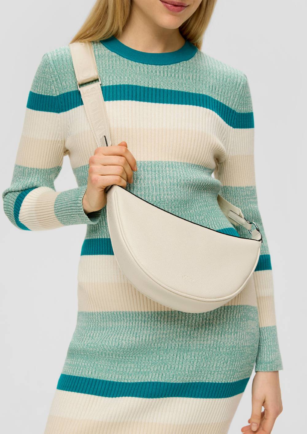 S.Oliver Hobo-Bag Mit Logo-Schultergurt