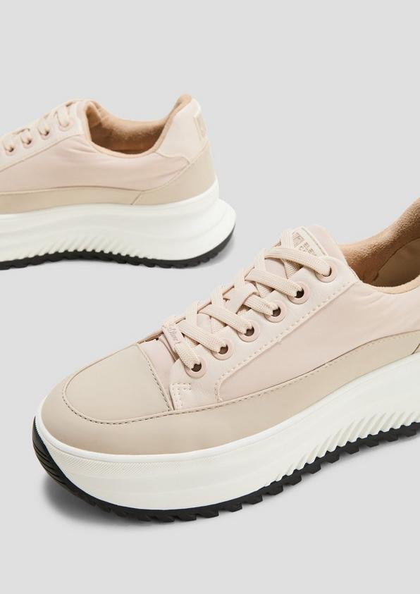 s.Oliver Hoher Sneaker in Bicolour-Optik