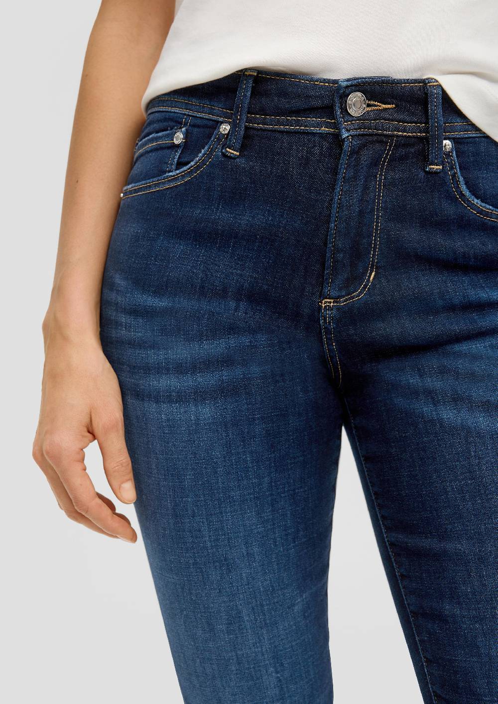 S.Oliver Jeans Betsy / Slim Fit / Mid Rise / Slim Leg