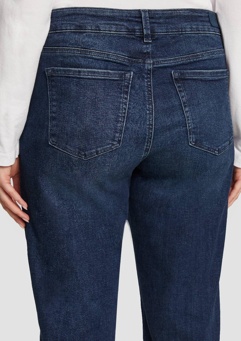 S.Oliver Jeans / Curvy Fit / Mid Rise / Semi Wide Leg