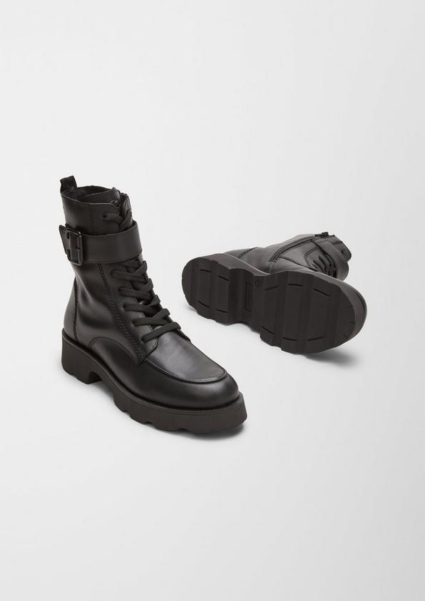 s.Oliver Lederstiefel mit Riegel