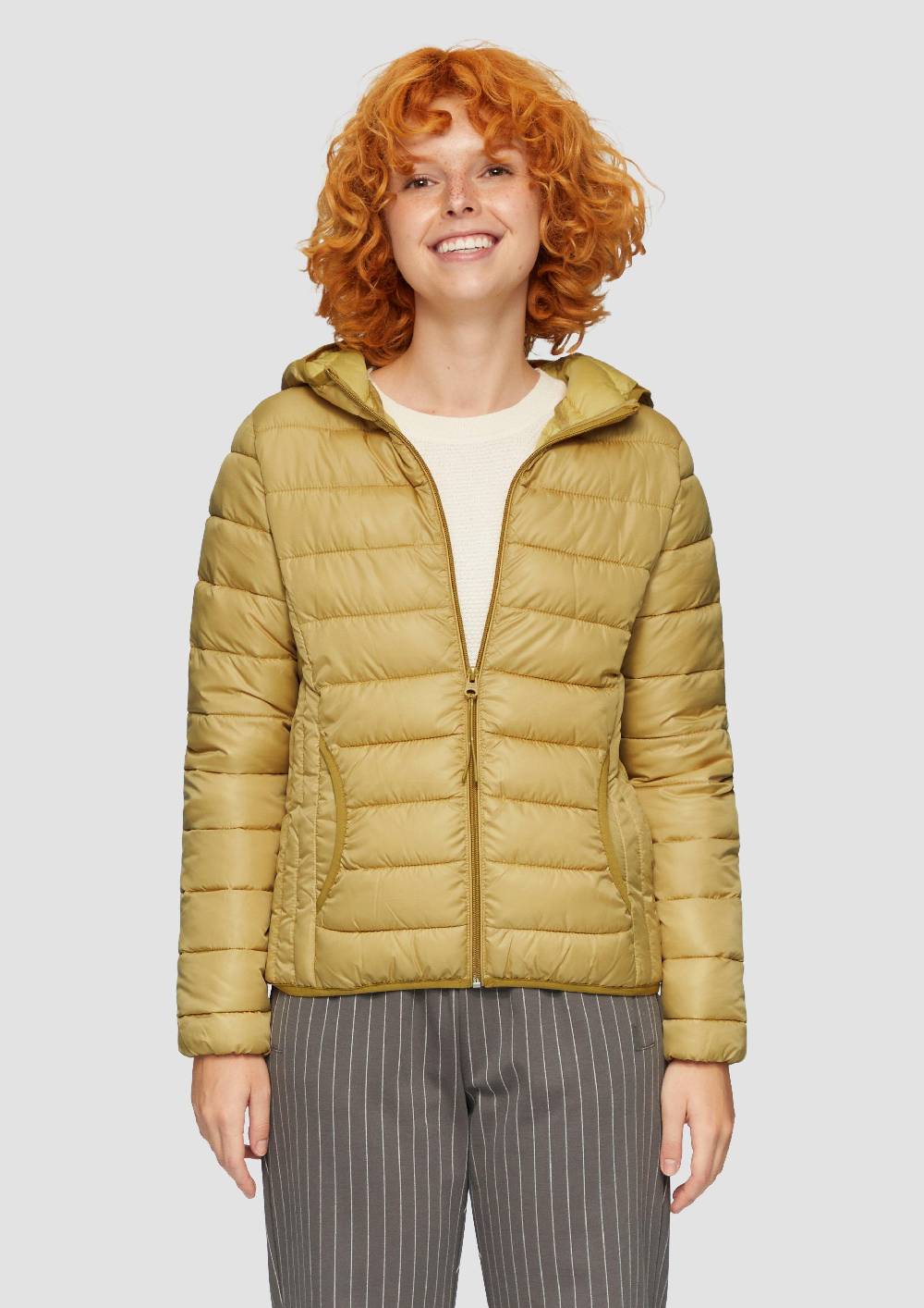 S.Oliver Leicht Wattierte Steppjacke Mit Kapuze