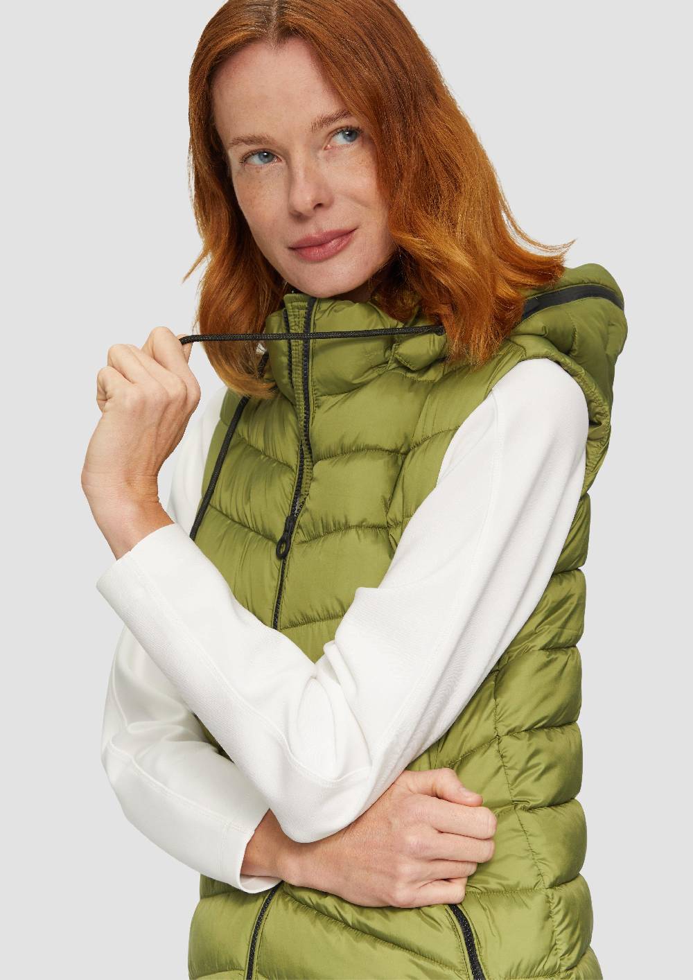 S.Oliver Leichte Steppweste Mit Logo-Kapuze