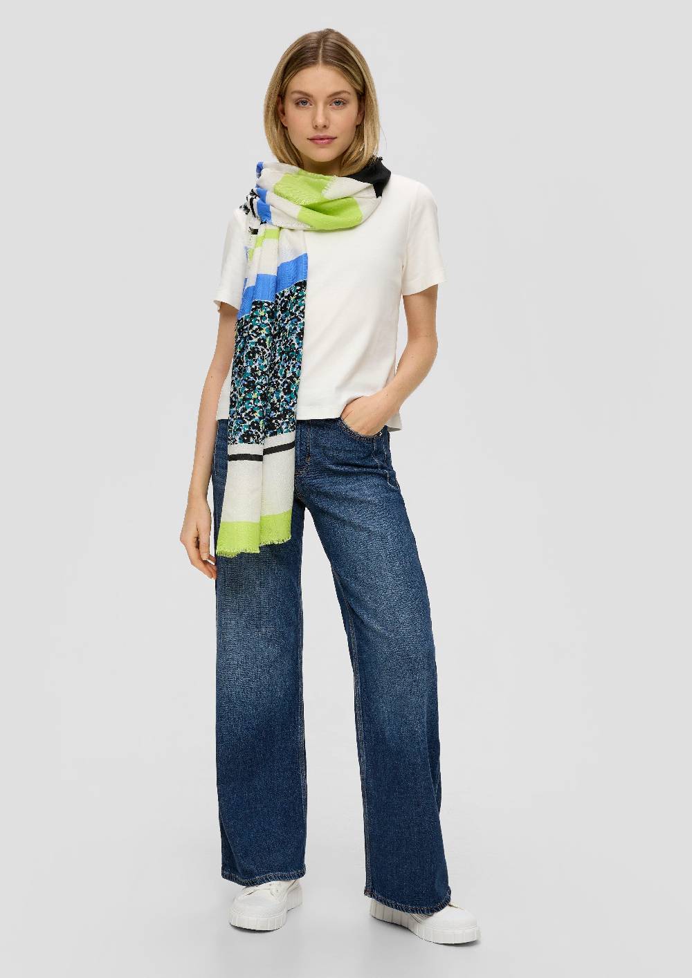 S.Oliver Leichter Schal Aus Viskosemix