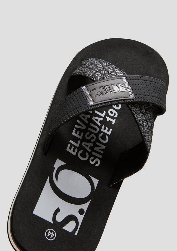 s.Oliver Pantoletten mit Textil-Riemen