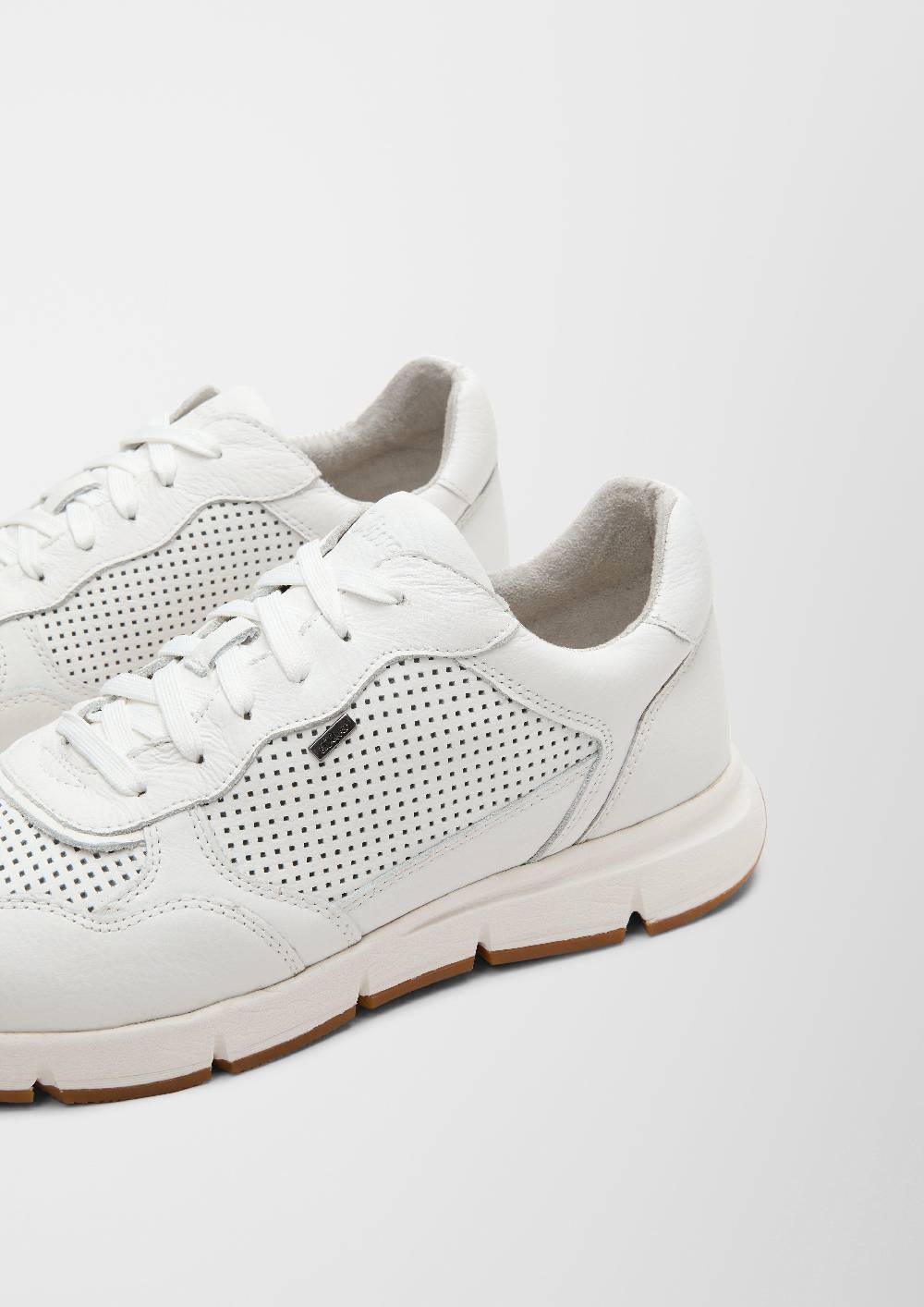 S.Oliver Perforierte Ledersneaker