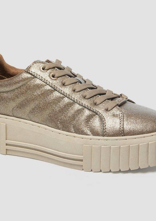 s.Oliver Plateausneaker mit Kontrastsohle