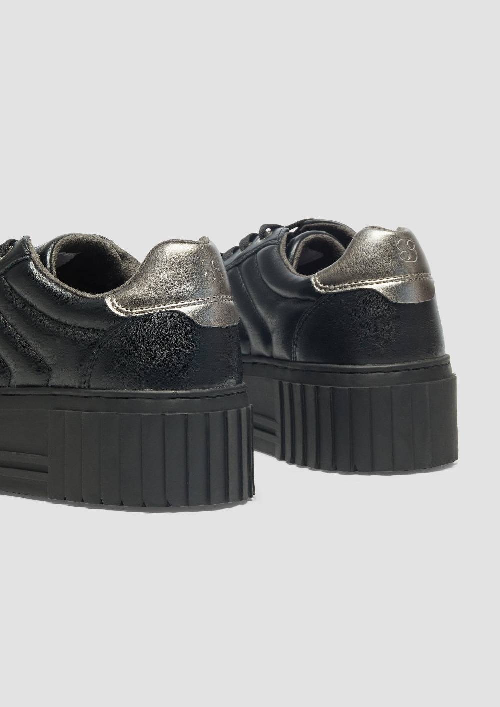 S.Oliver Plateausneaker Mit Kontrastsohle