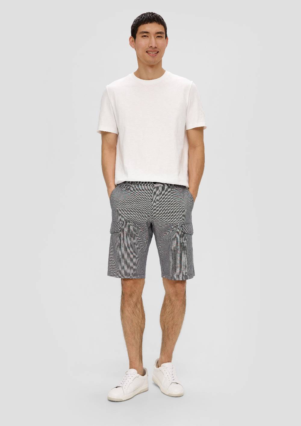 S.Oliver Regular: Cargoshorts Mit Feinem Karomuster