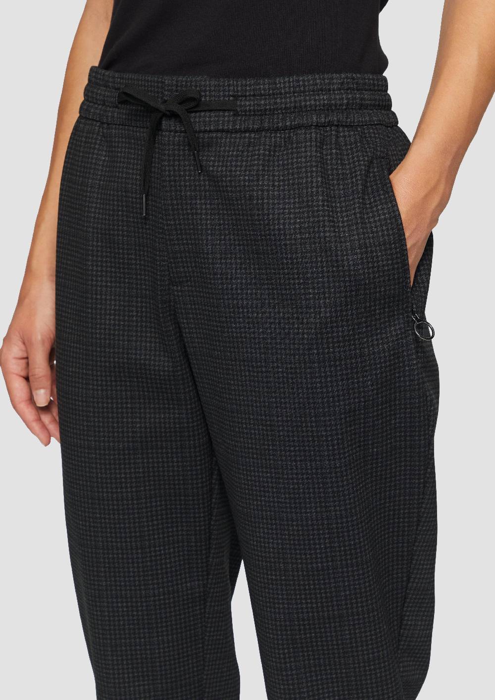 S.Oliver Relaxed: Jogpant In Karo-Optik