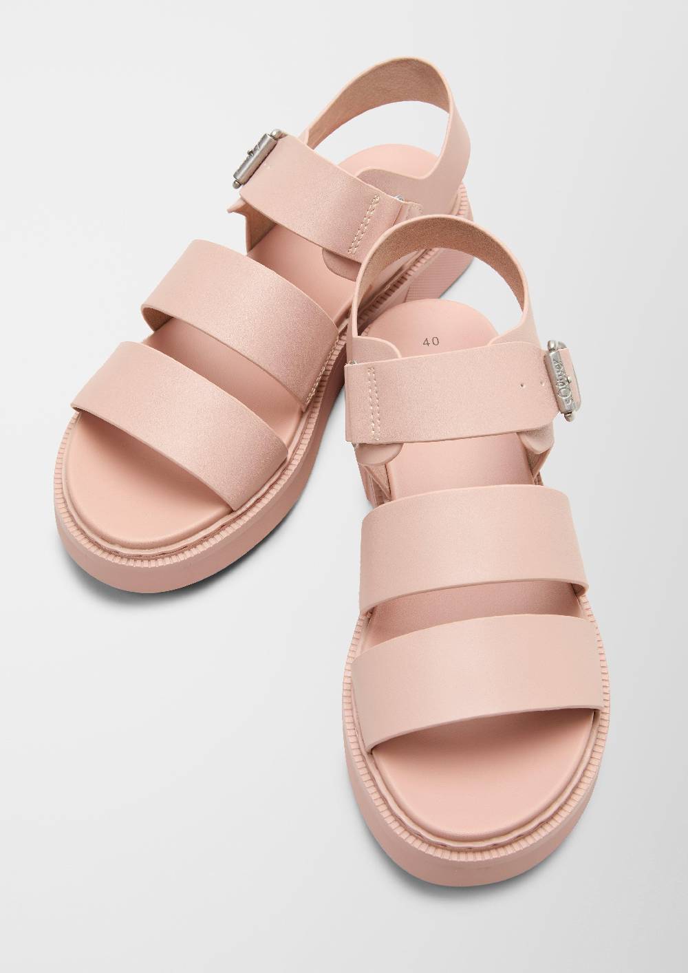 S.Oliver Sandalen Im Legeren Look