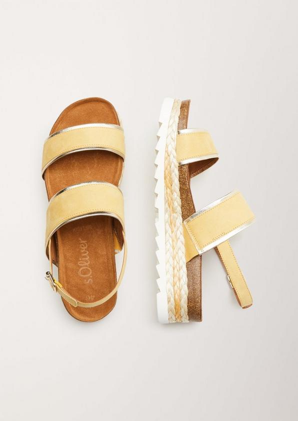 s.Oliver Sandalen mit Plateausohle