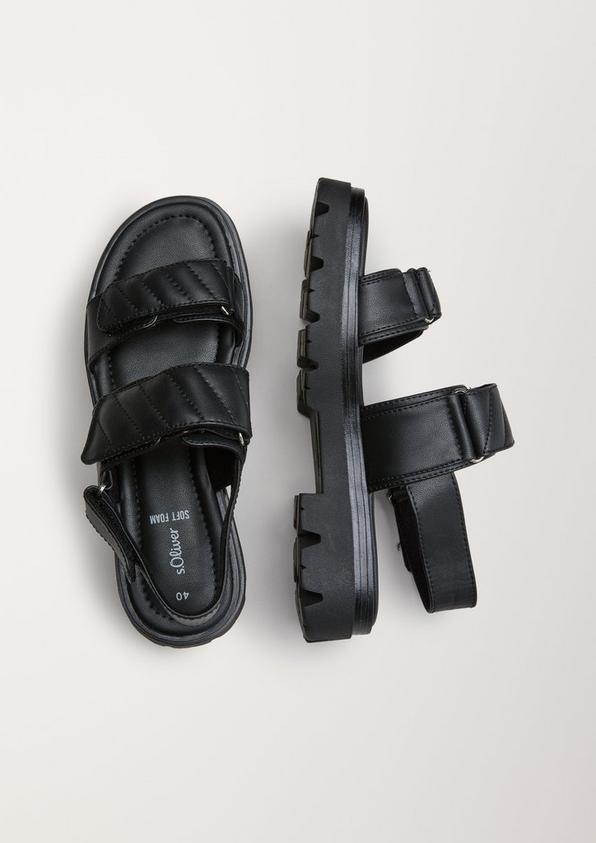 s.Oliver Sandalen mit Plateausohle