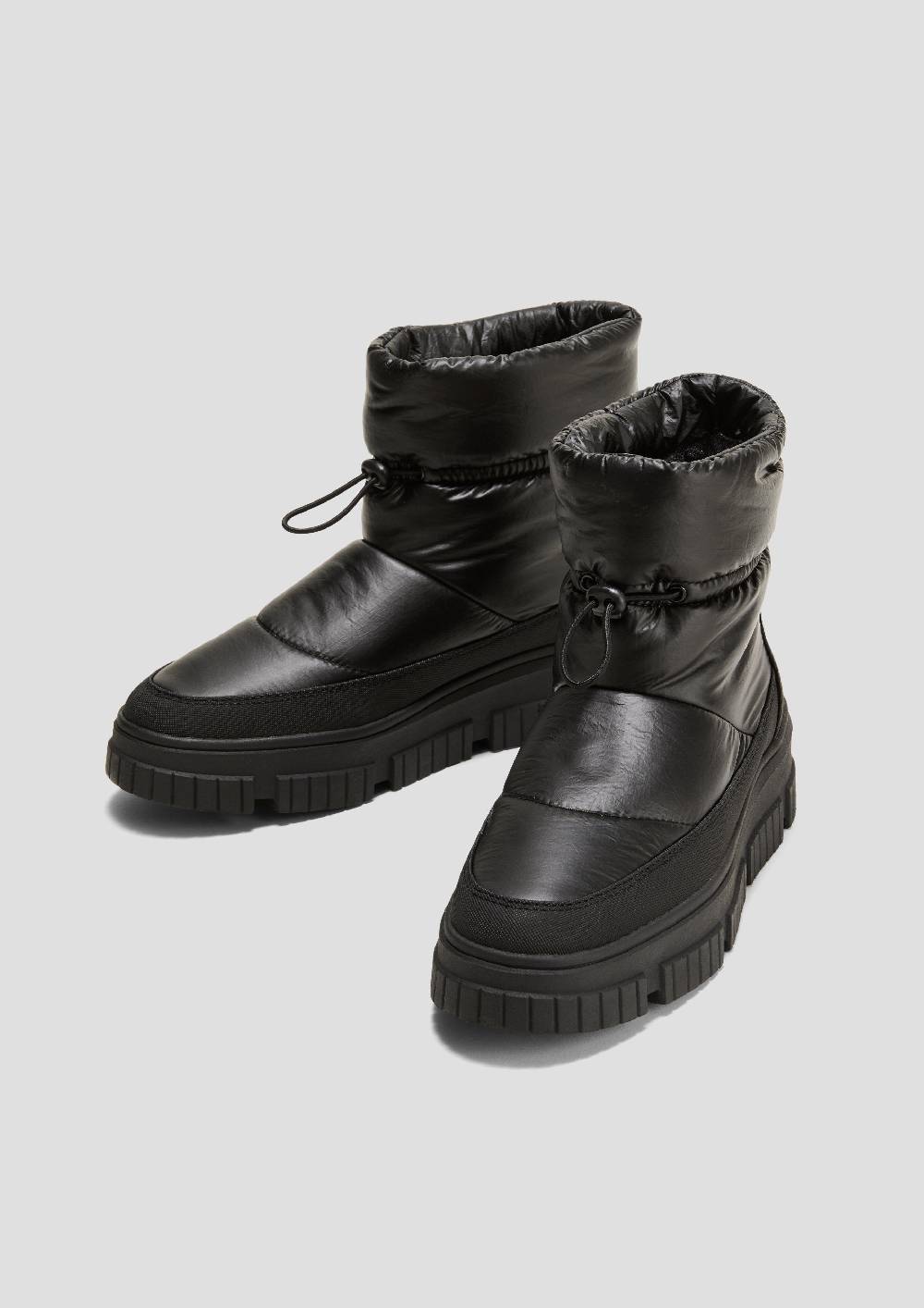 S.Oliver Schneeboots In Glänzender Optik