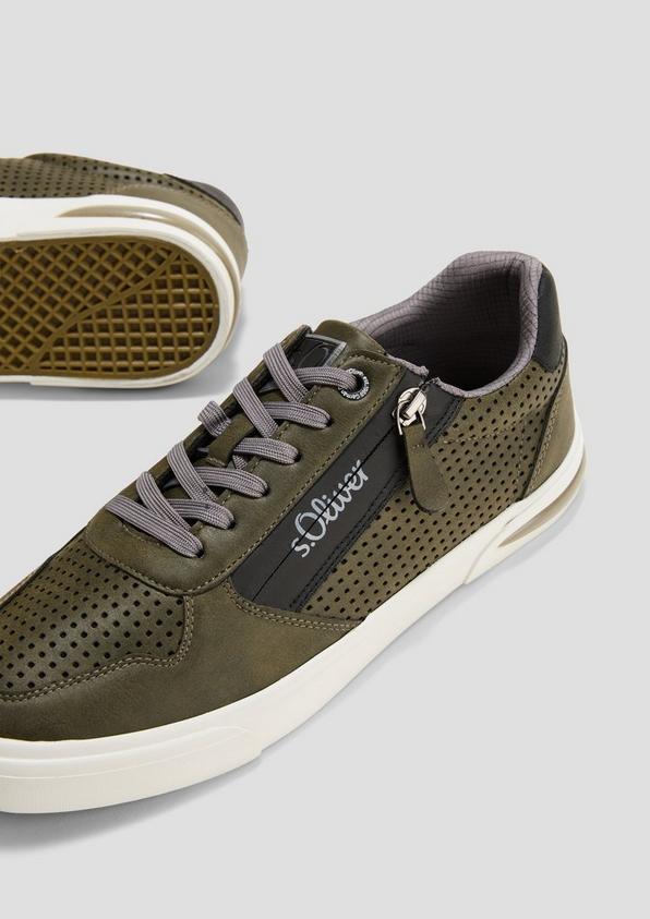 s.Oliver Schnürer im sportiven Stil