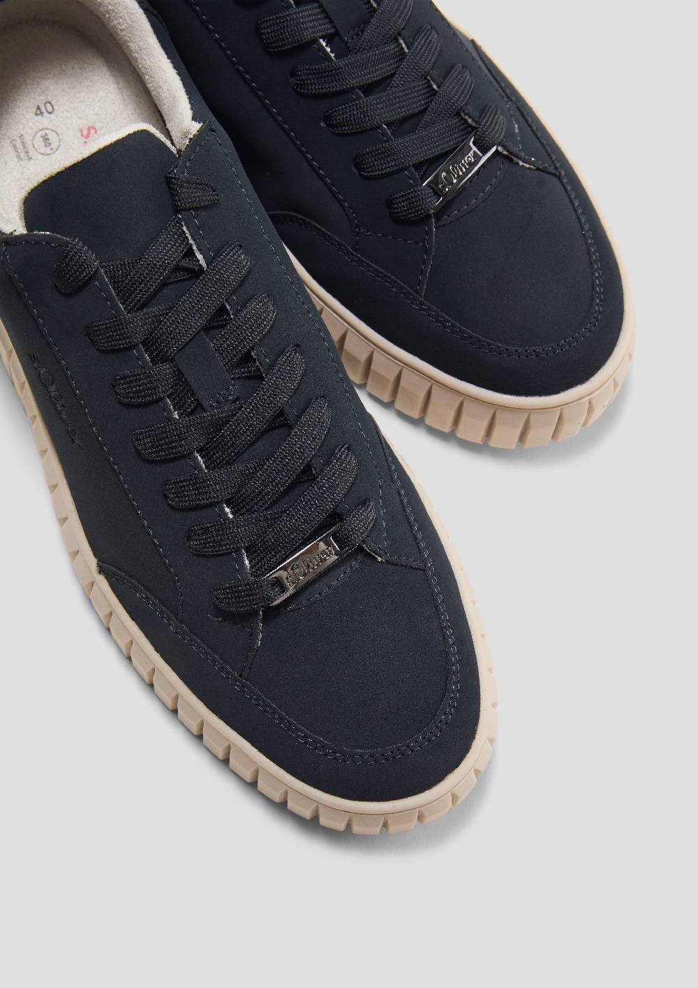 S.Oliver Schnürer In Leder-Optik