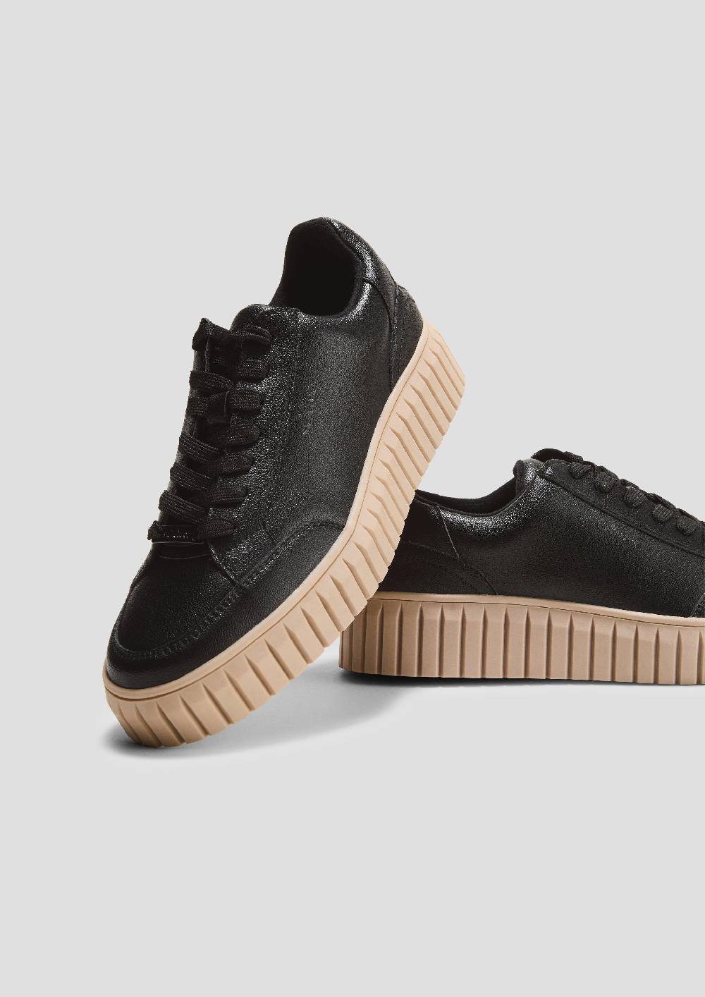 S.Oliver Schnürer In Leder-Optik