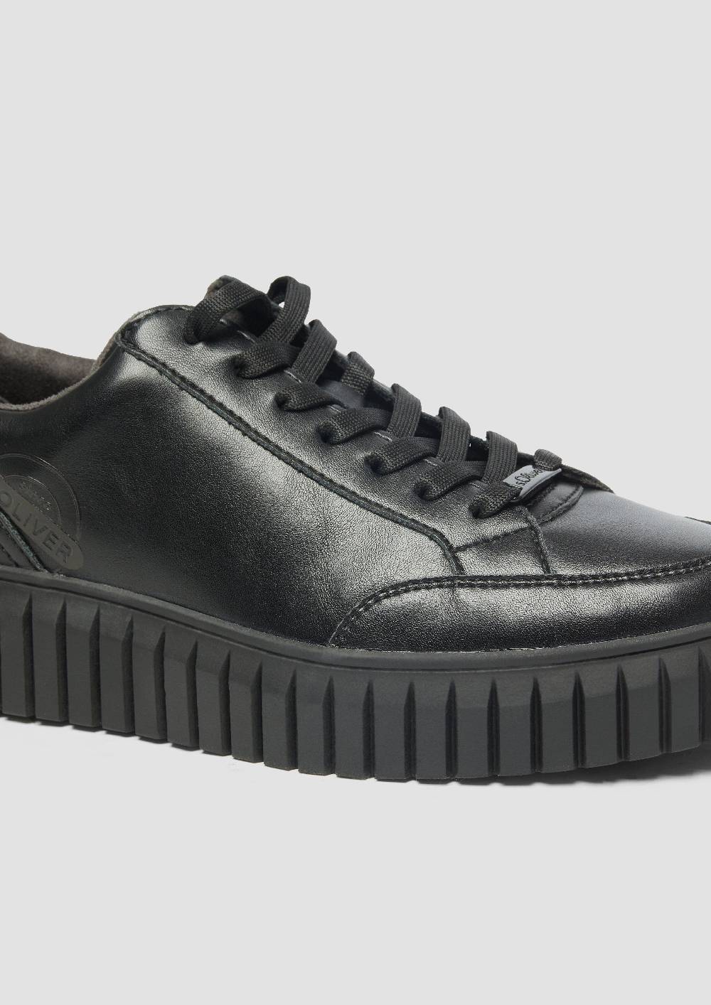 S.Oliver Schnürer In Leder-Optik