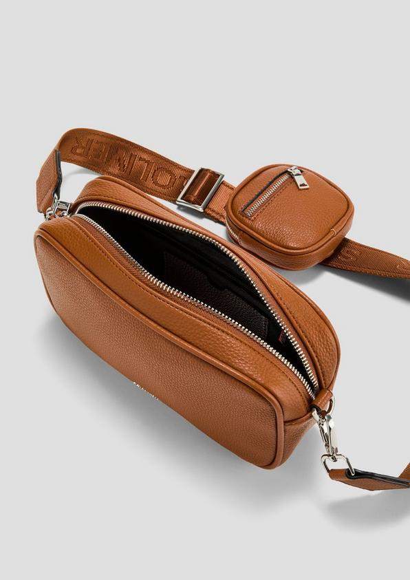 s.Oliver Schultertasche aus Lederimitat
