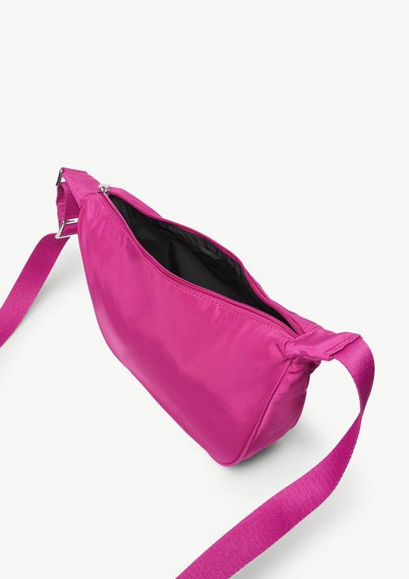 s.Oliver Schultertasche aus Twill