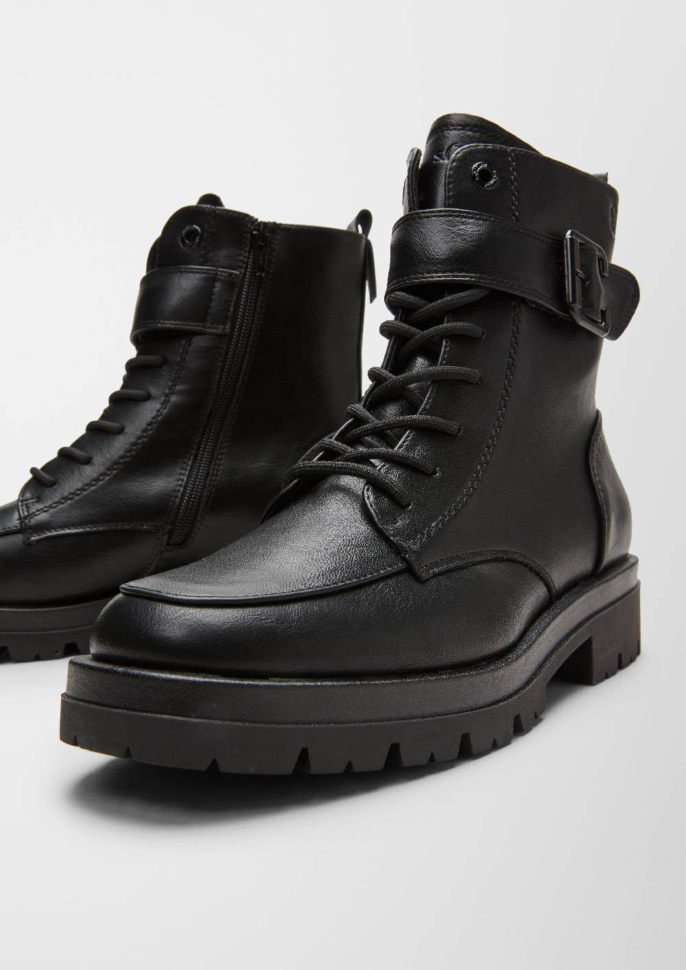 S.Oliver Stiefel In Lackleder-Optik