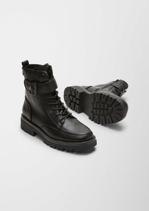 s.Oliver Stiefel in Lackleder-Optik