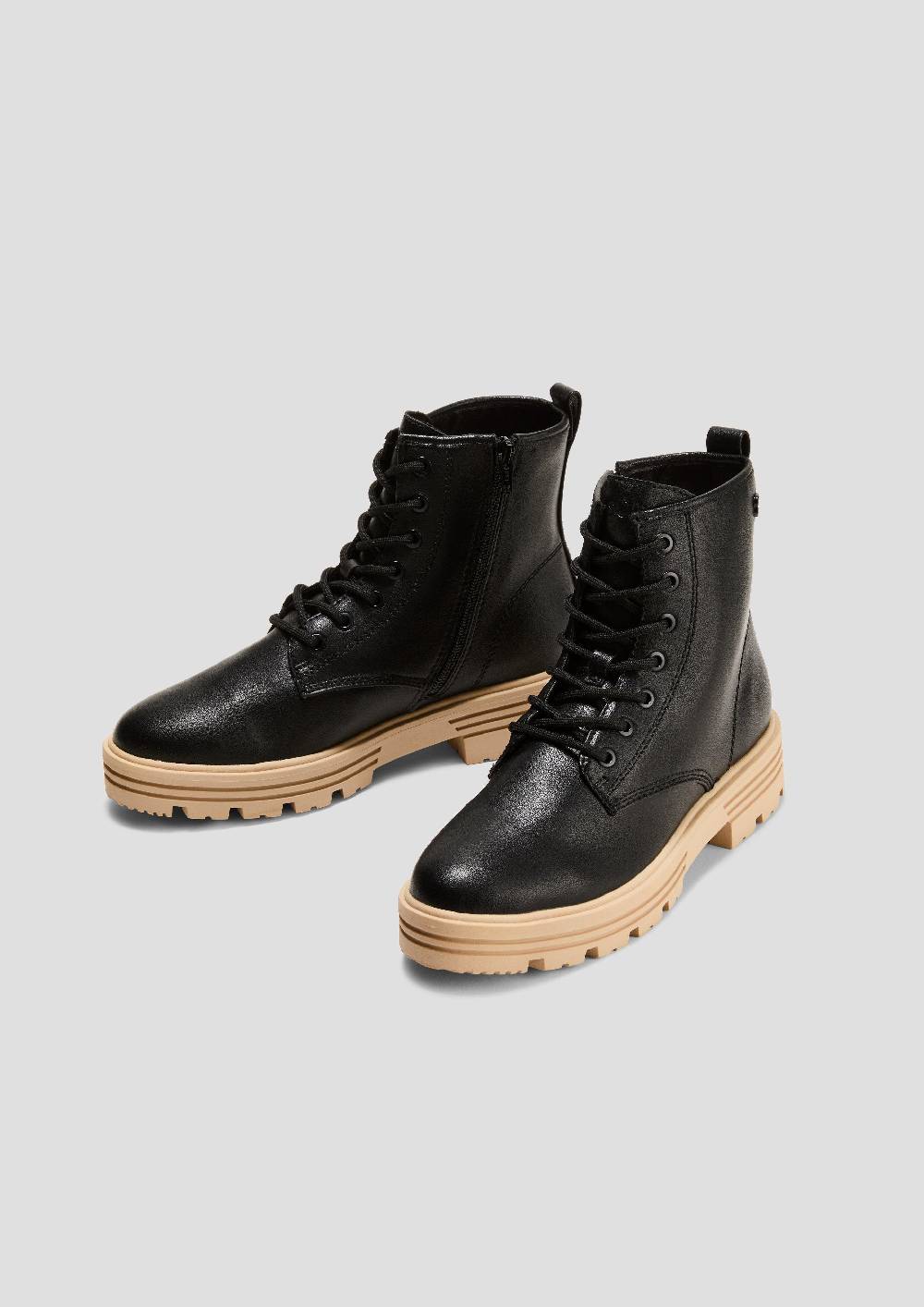 S.Oliver Stiefel Mit Profilierter Sohle