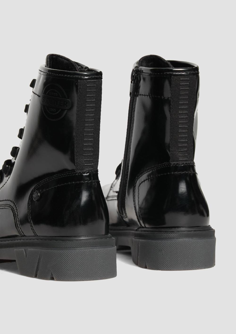 S.Oliver Stiefel Mit Schnürung Und Reißverschluss