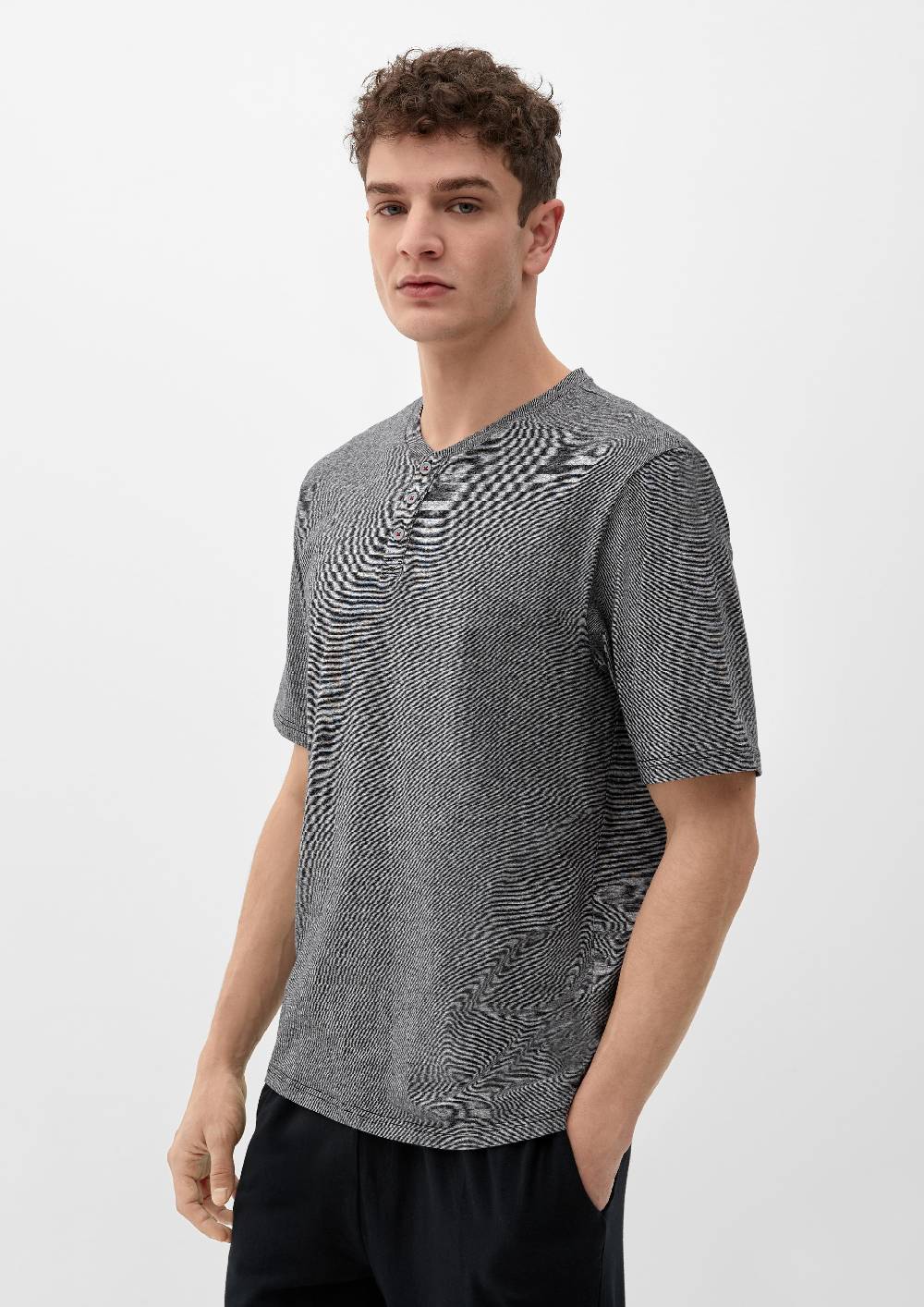 S.Oliver T-Shirt Mit Kurzer Knopfleiste