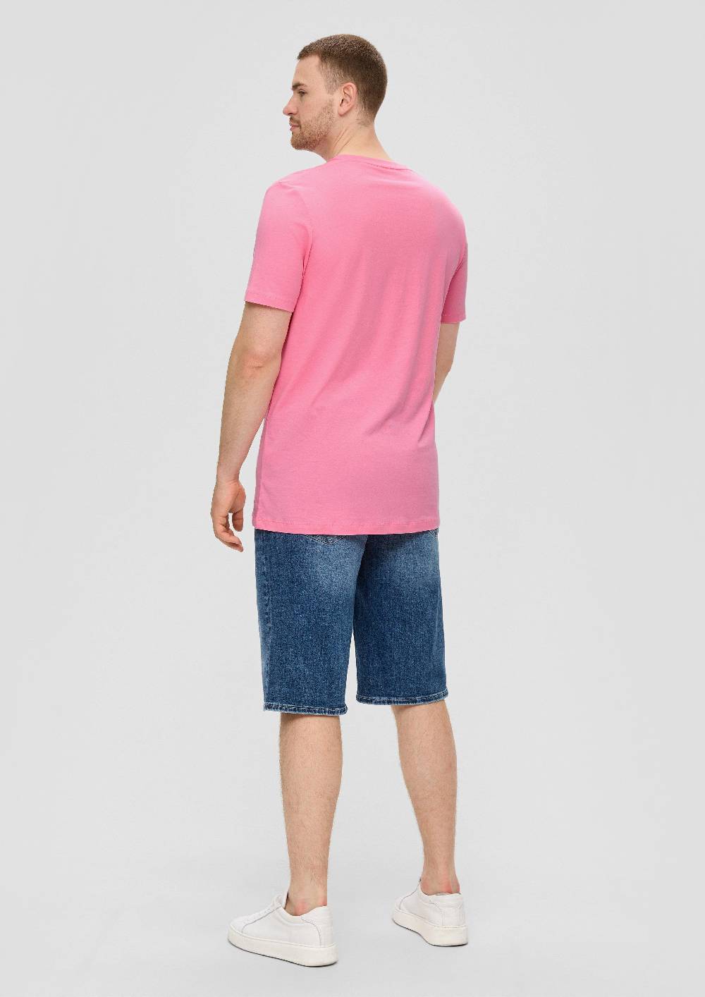 S.Oliver T-Shirt Mit V-Ausschnitt Und Logo-Detail
